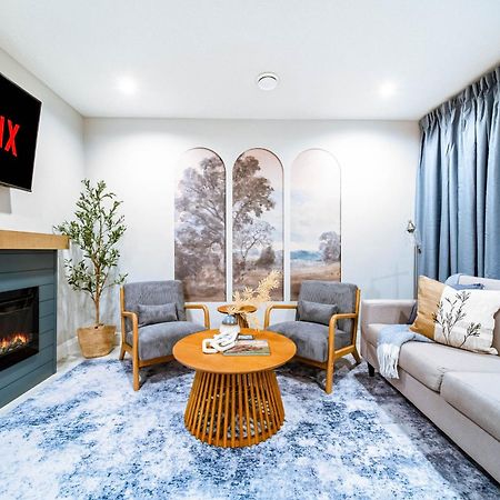 Stunning Suite-Hot Tub-Kingbed-Fireplace-Mins-Yeg Edmonton Exterior foto
